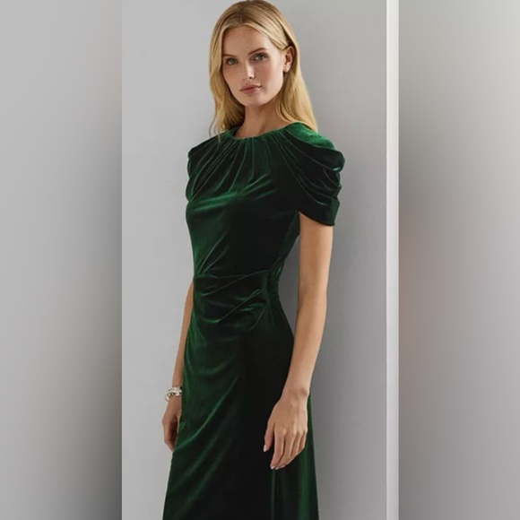 Ralph Lauren Elegant Green Velvet Dress - Picture 1 of 6